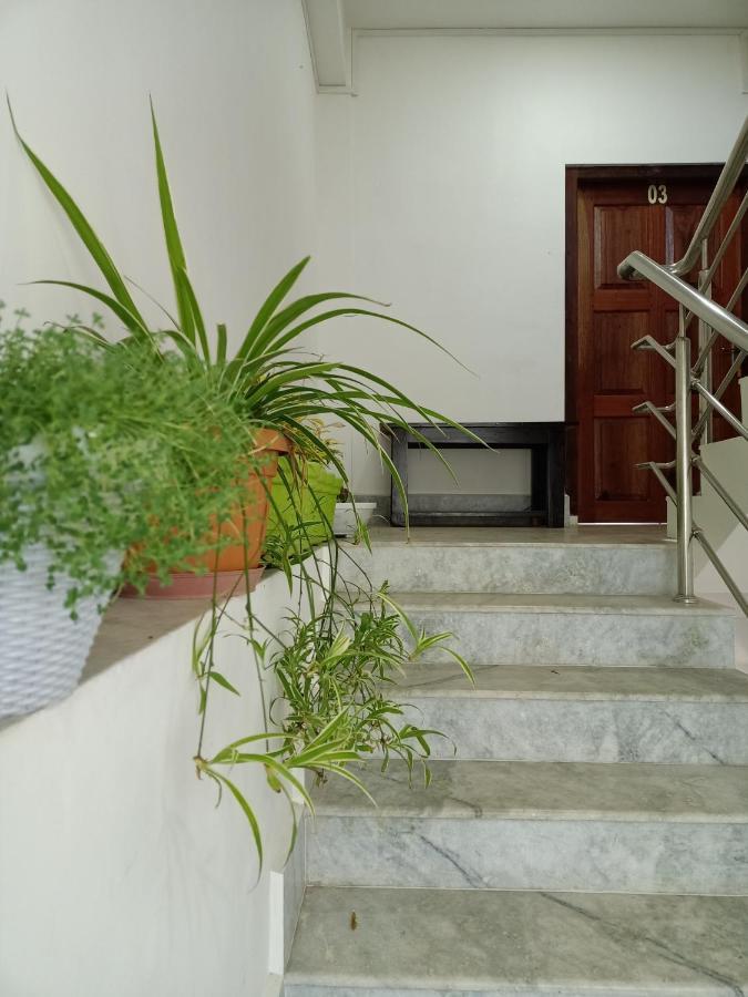 Manna Inspira Hotel Shillong Kültér fotó